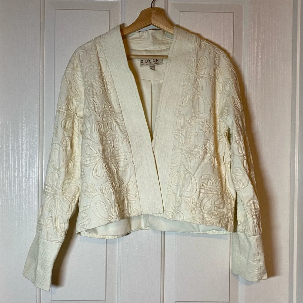 Anthropologie Embroidered String Kimono Style Jacket Spring Medium M RARE Creme